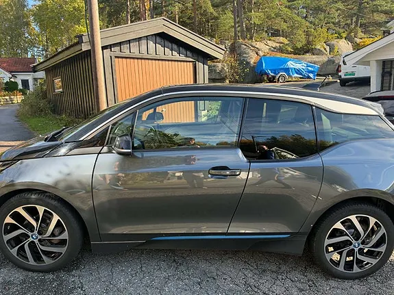 BMW I3