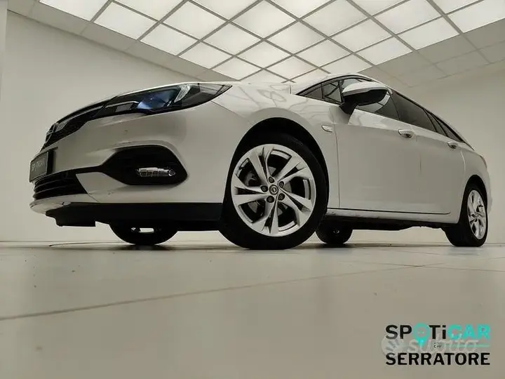 Opel Astra 2019 photo 3