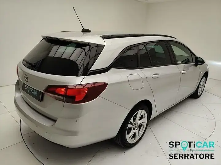 Opel Astra 2019 photo 5