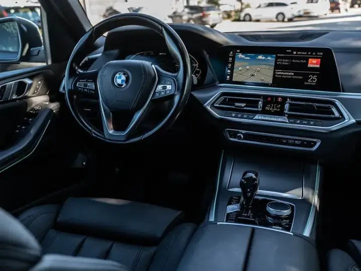 BMW X5 2020 photo 2