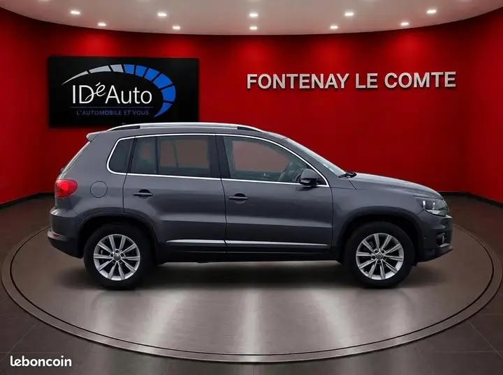 Volkswagen Tiguan 2012 photo 4