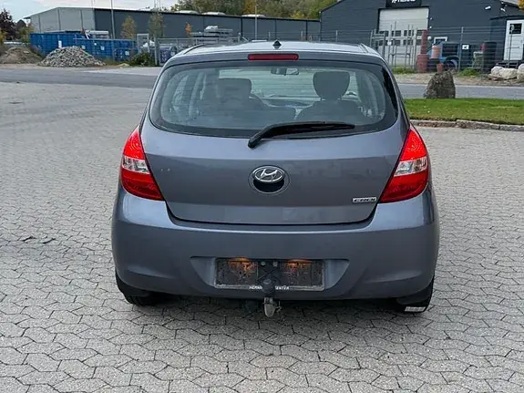 Hyundai I20 2011 photo 5