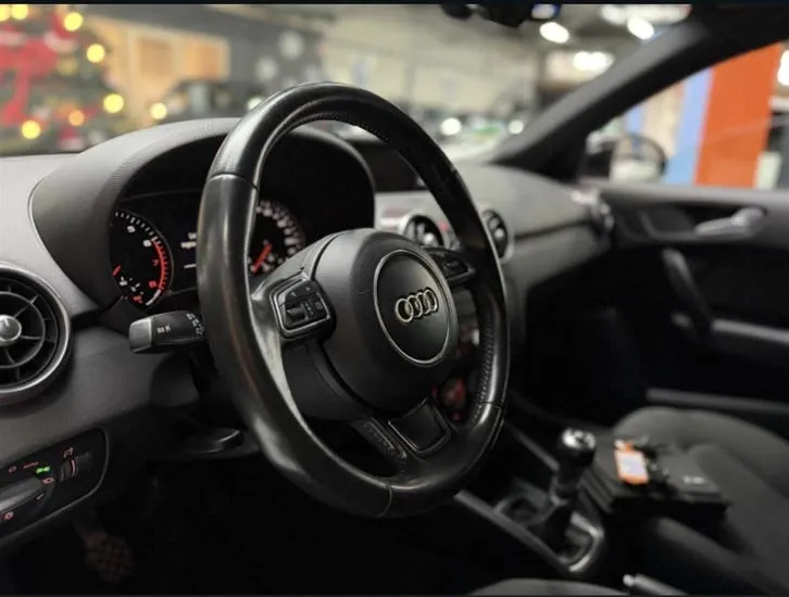 Audi A1 2013 photo 3