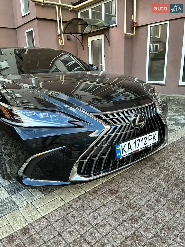 Lexus Es 2022 photo 3