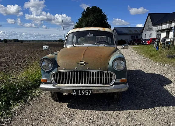 Opel Olympia Rekord 1957 photo 4