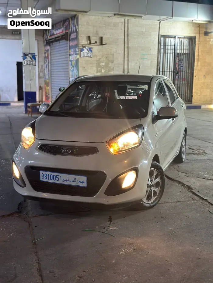 Kia Picanto 2012 photo 5