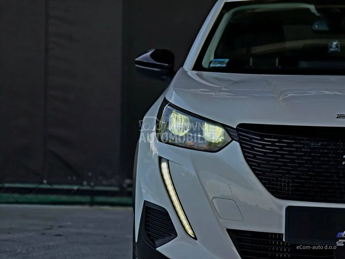 Peugeot 2008 2022 photo 5