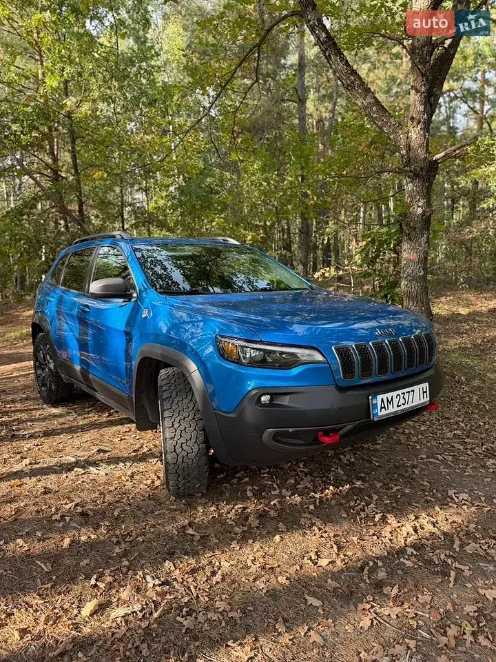 Jeep Cherokee 2019 photo 3