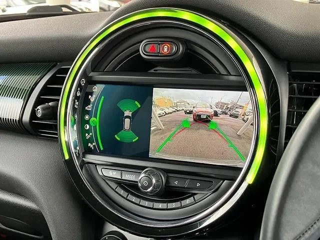 Mini Cooper S 2019 photo 4