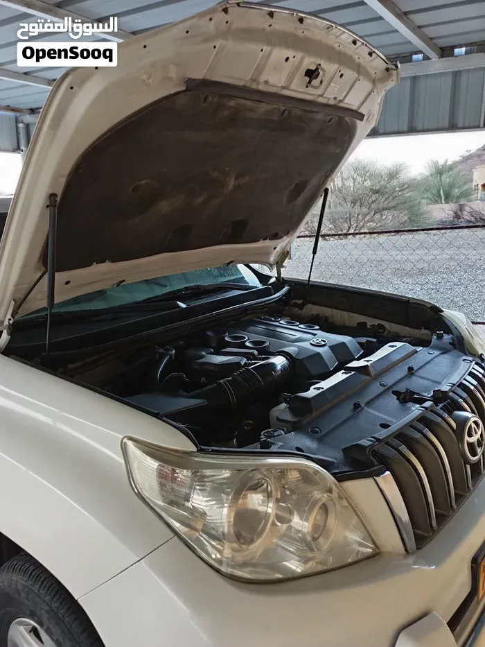 Toyota Prado 2012 photo 4