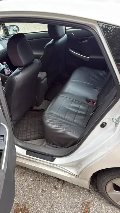 Toyota Prius 2010 photo 3