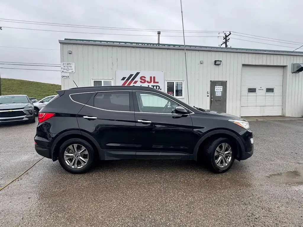 Hyundai Santa Fe 2015 photo 2