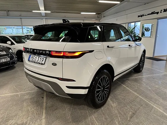 Land Rover Range Rover Evoque 2020 photo 3