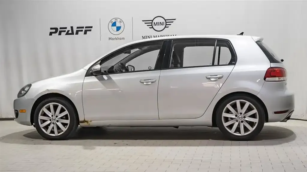 Volkswagen Golf 2013 photo 2