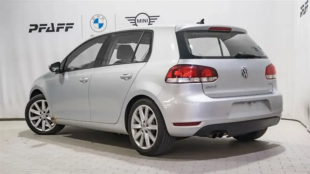 Volkswagen Golf 2013 photo 4