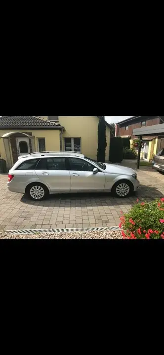 Mercedes-Benz C180