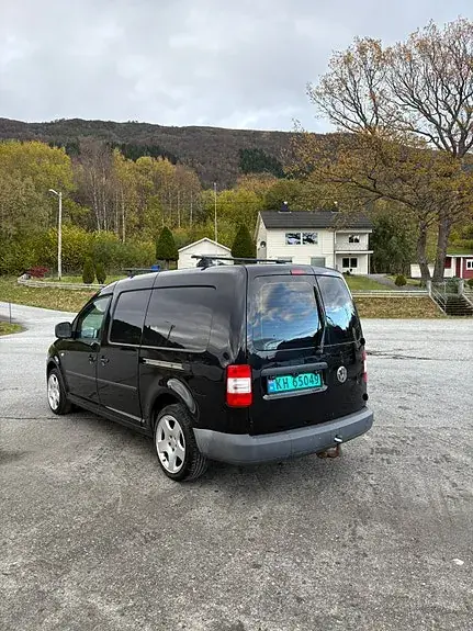Volkswagen Caddy Maxi 2010 photo 5