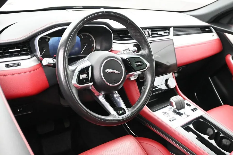 Jaguar F-Pace 2022 photo 5