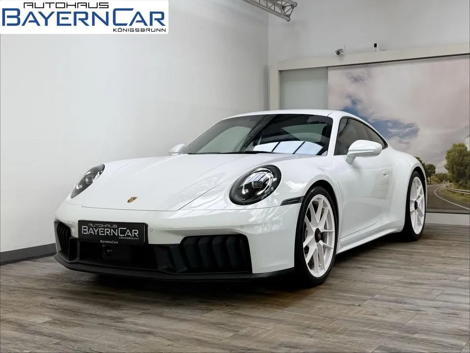 Porsche 992 Coupe Gts