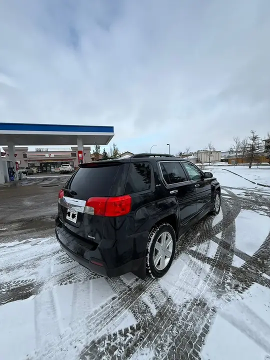 GMC Terrain 2011 photo 3