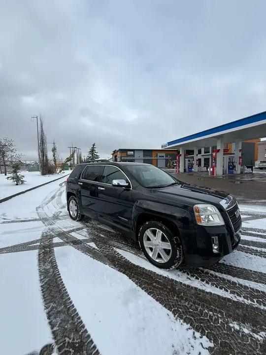 GMC Terrain 2011 photo 2