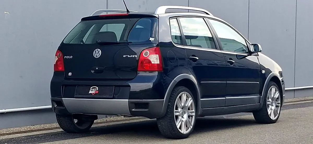 Volkswagen Polo 2004 photo 2