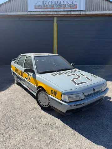 Renault 21
