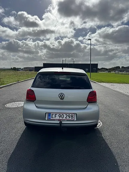 Volkswagen Polo 2012 photo 5