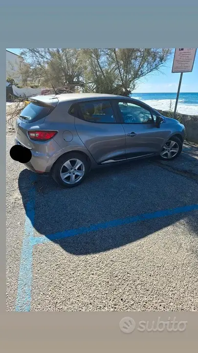 Renault Clio 2013 photo 2