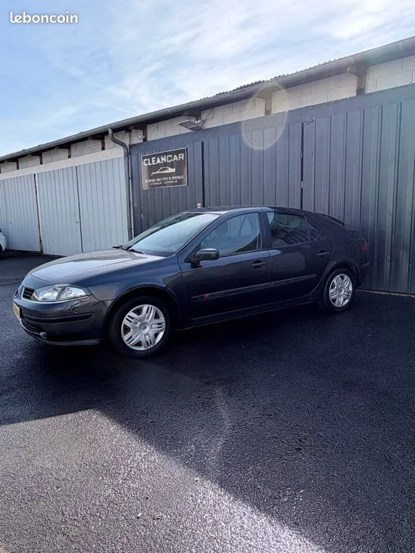 Renault Laguna 2006 photo 3