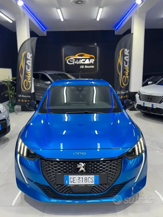 Peugeot 208 2021 photo 2