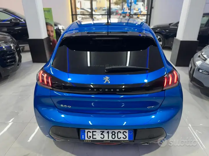Peugeot 208 2021 photo 5