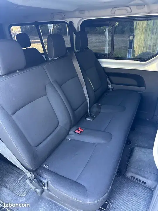 Renault Trafic 2017 photo 5