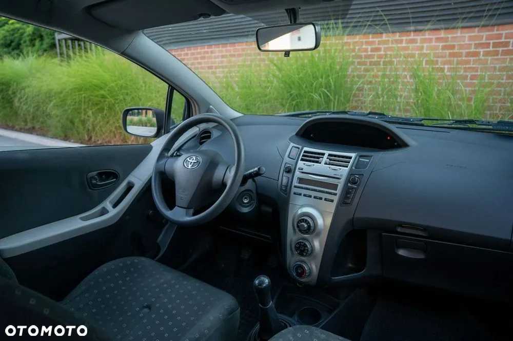 Toyota Yaris 2008 photo 5