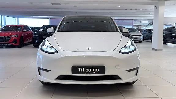 Tesla Model Y 2022 photo 4