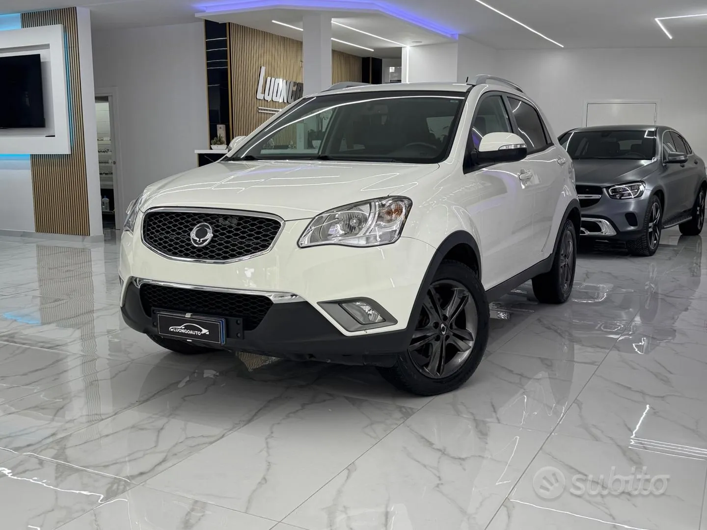 KG Mobility Korando 2011 photo 3