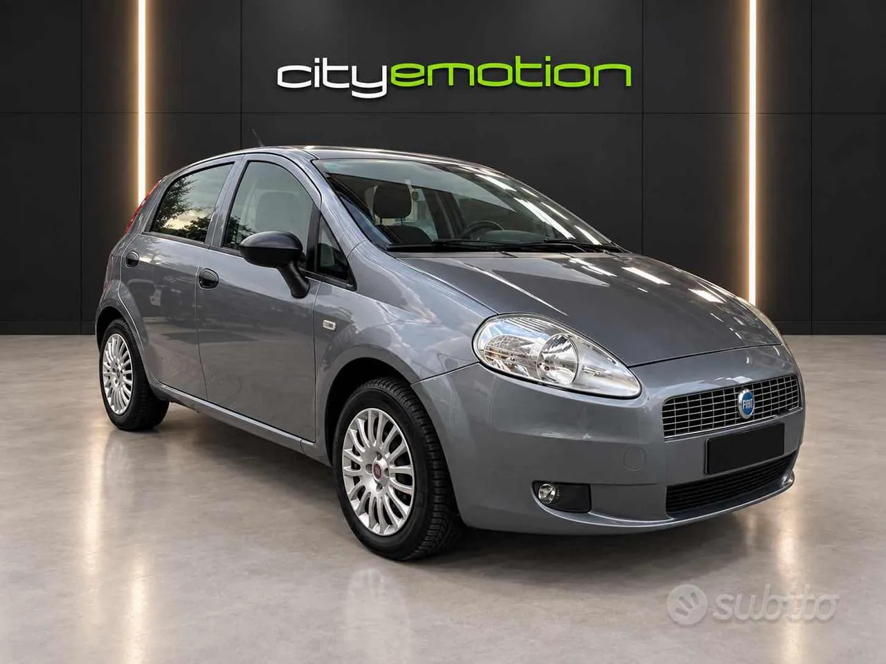 Fiat Grande Punto 2007 photo 2