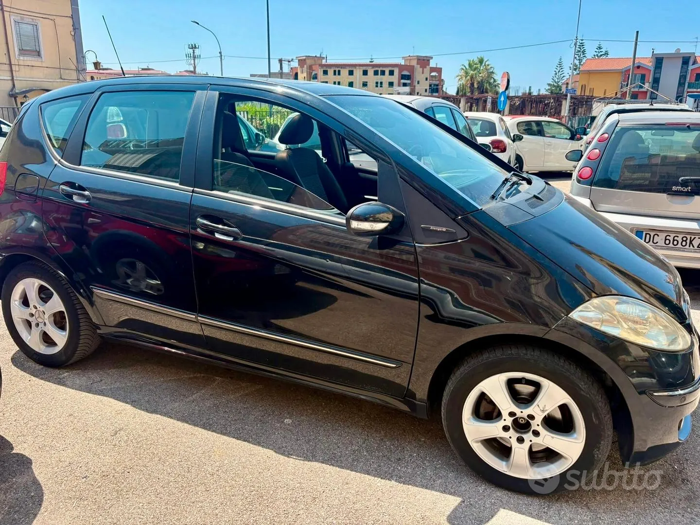 Mercedes-Benz A 200