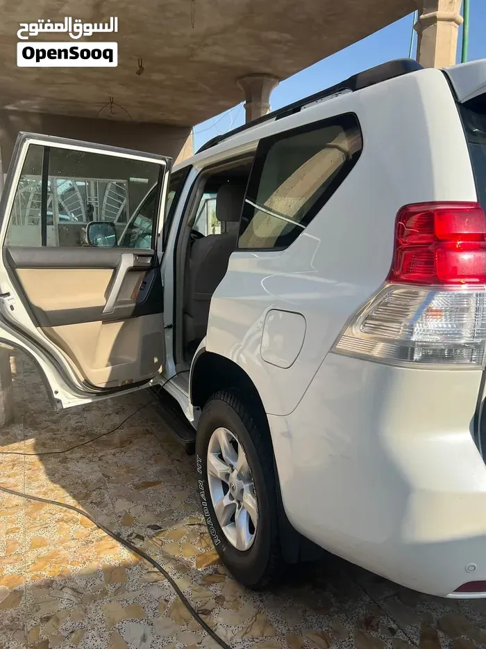 Toyota Prado 2011 photo 4
