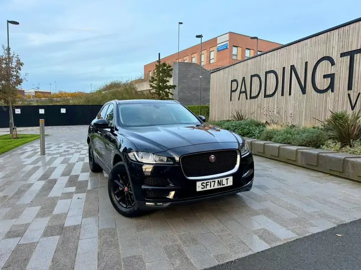 Jaguar F-Pace