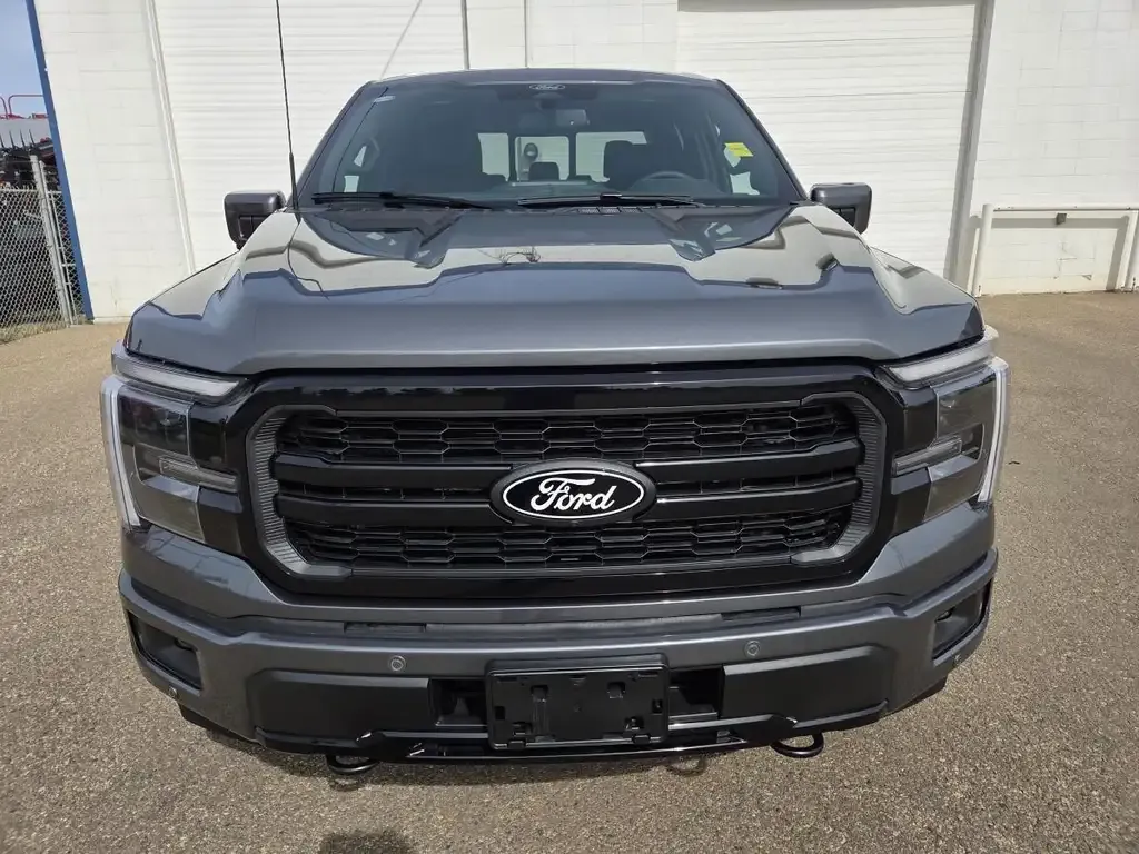 Ford F-150 2026 photo 2
