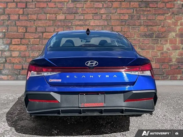 Hyundai Elantra 2025 photo 4
