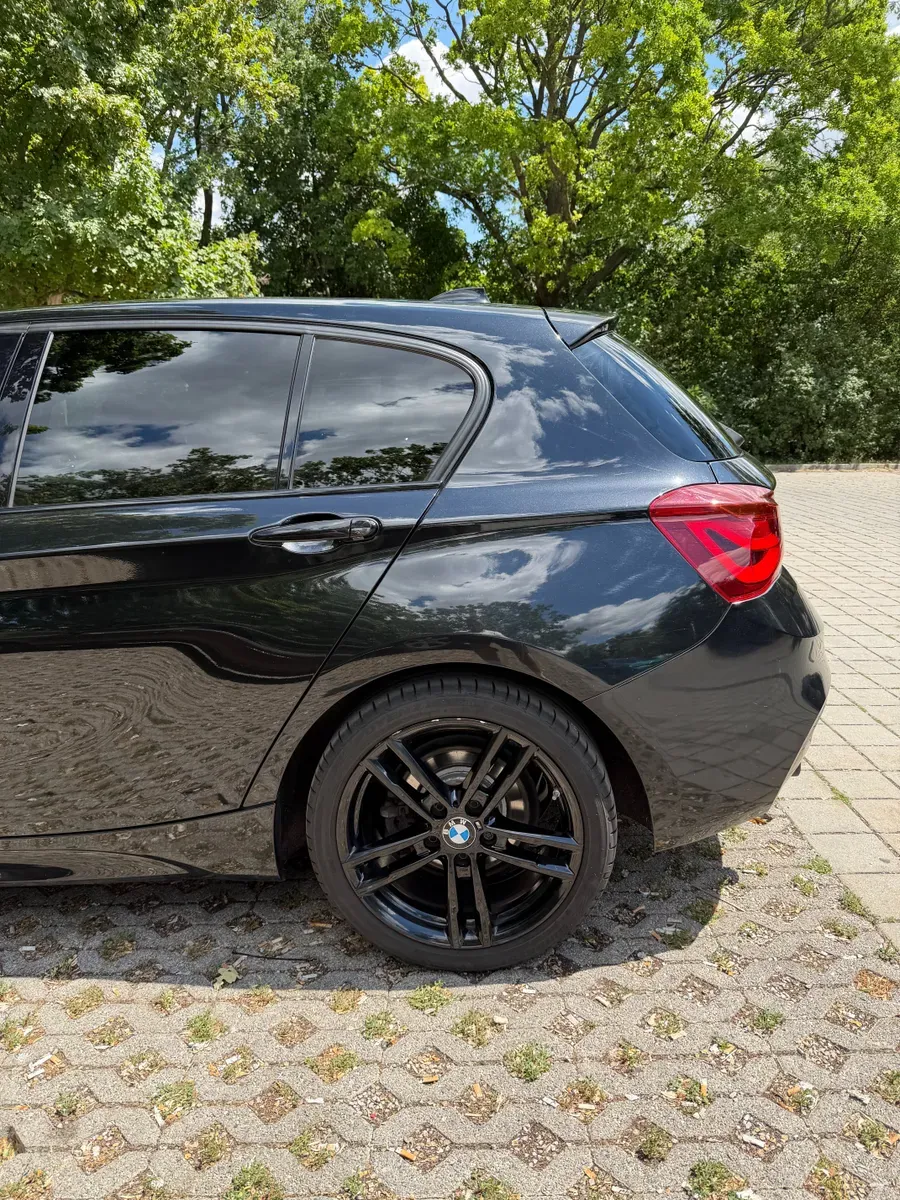 BMW 1 Series 2019 photo 3