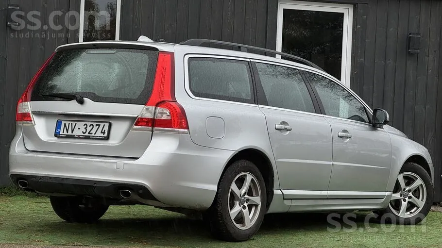 Volvo V70 2016 photo 4