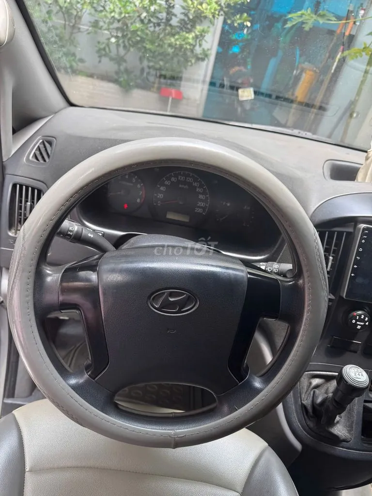 Hyundai Starex 2013 photo 4