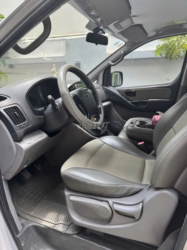Hyundai Starex 2013 photo 3
