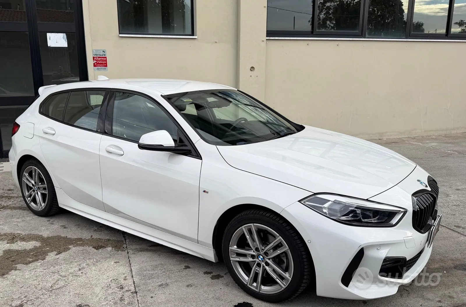 BMW 118