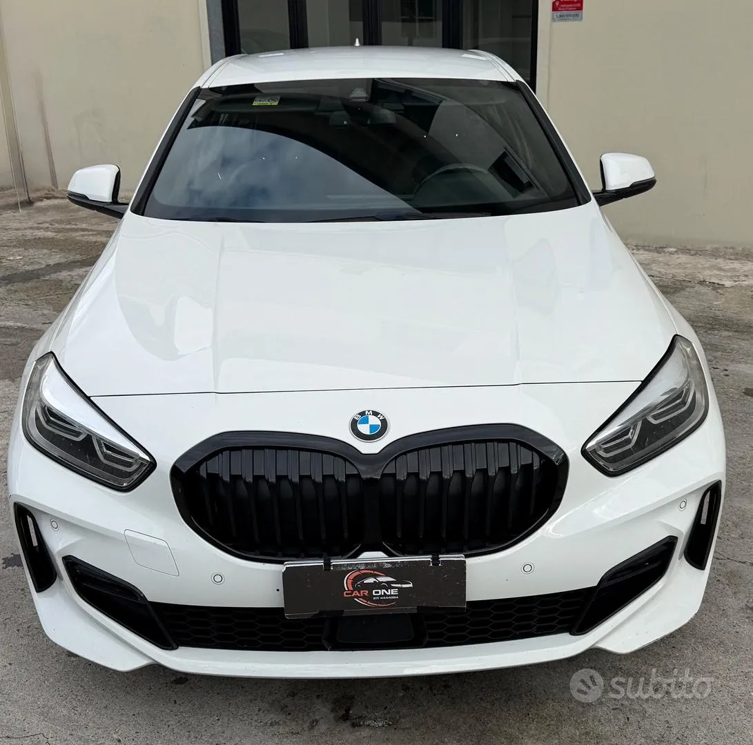 BMW 118 2021 photo 2