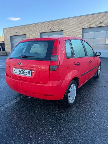 Ford Fiesta 2003 photo 5