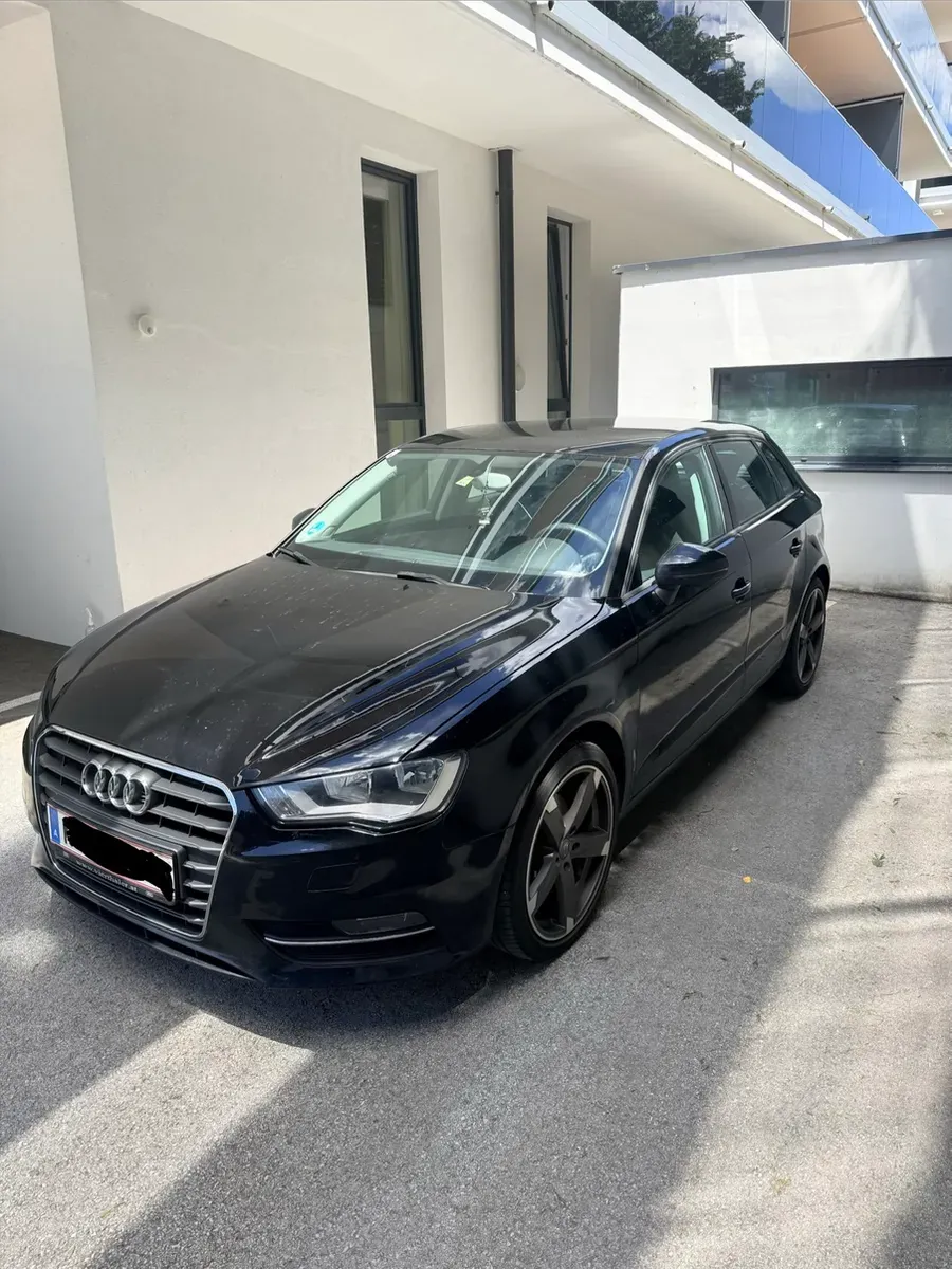 Audi A3 2014 photo 2